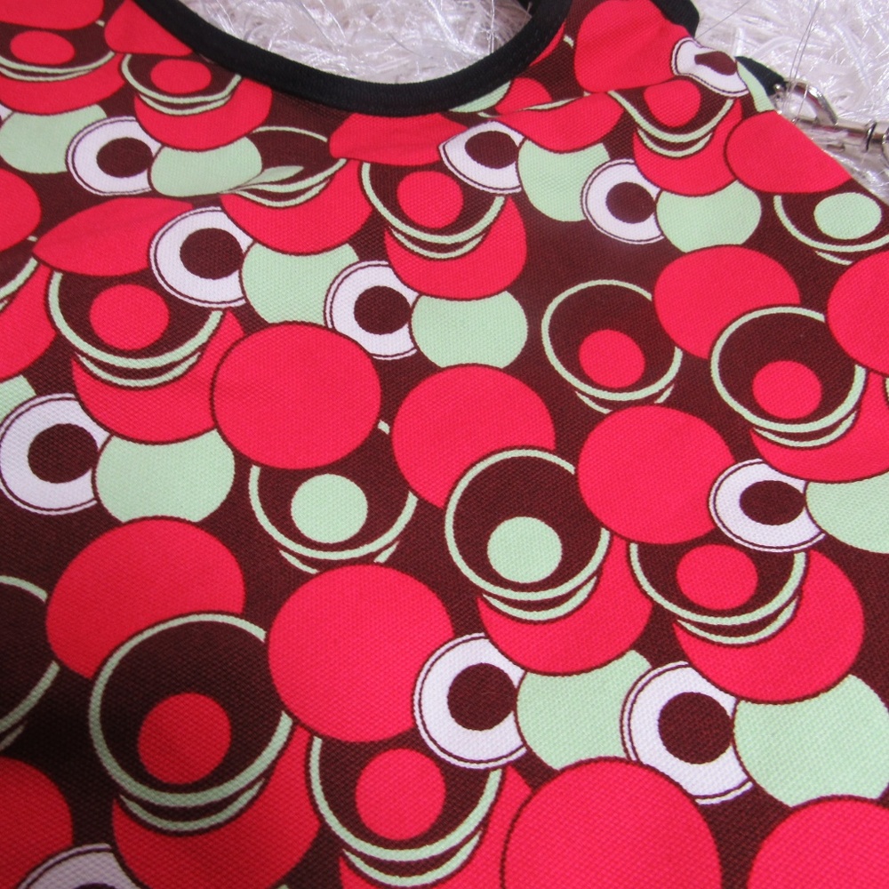 Super Cute Travel Bag - Picture 2 of 5